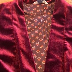 Old Navy Jackets & Coats - OLD NAVY BURGUNDY VELVET BLAZER Old Navy Jackets & Coats - OLD NAVY BURGUNDY VELVET BLAZER